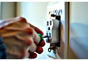 Loose Outlet Fix Tighten It Without Replacing Box